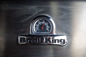 Broil King Grill bei 200 Grad Celsius
